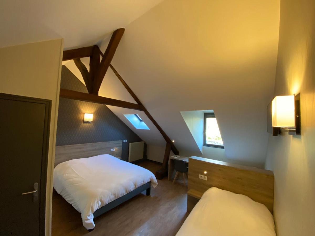 Logis - Hotel & Restaurant Saint Nicolas Chaumont-en-Vexin Exterior photo
